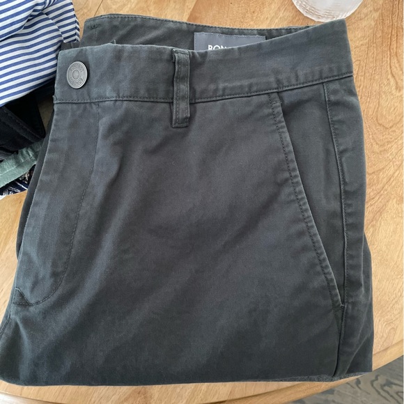 Bonobos Slim Pants in Green - Picture 3 of 11
